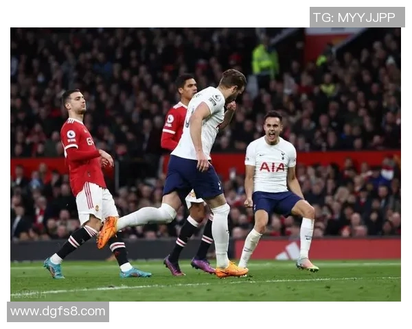 诺维奇与曼城激战成和比分揭晓精彩瞬间回顾