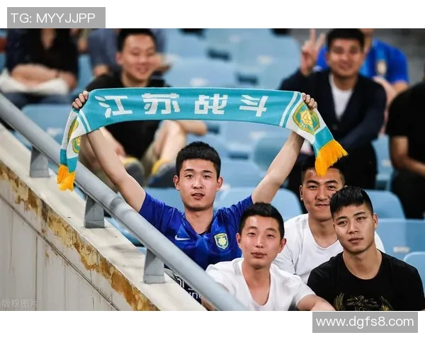 梅州客家迎战苏宁全力争胜双方球迷热情高涨期待精彩对决